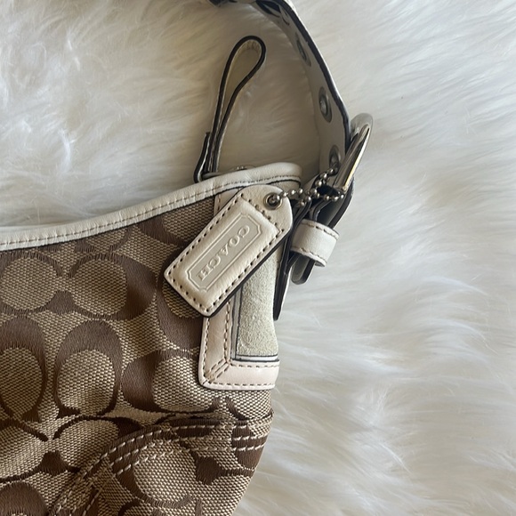 Coach SoHo Signature small hobo - Picture 2 of 5